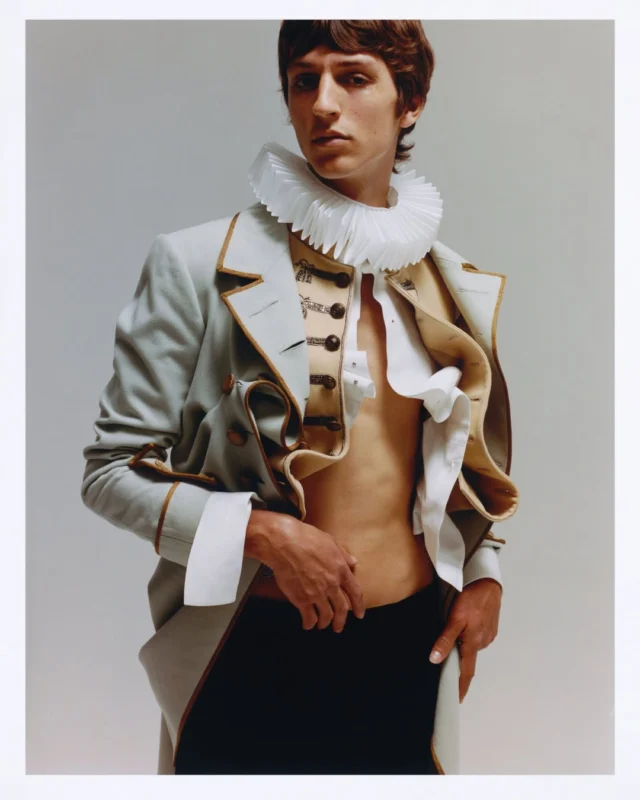 @saulsymon wearing @dior by #jonathananderson for @dsectionmagazine 

Photography @oliveroglesbystudio.
Stylist @kamranrajput 
Grooming @yuminakadadingle
Creative director @pauloamorimmeixedo
Casting @theojspencer