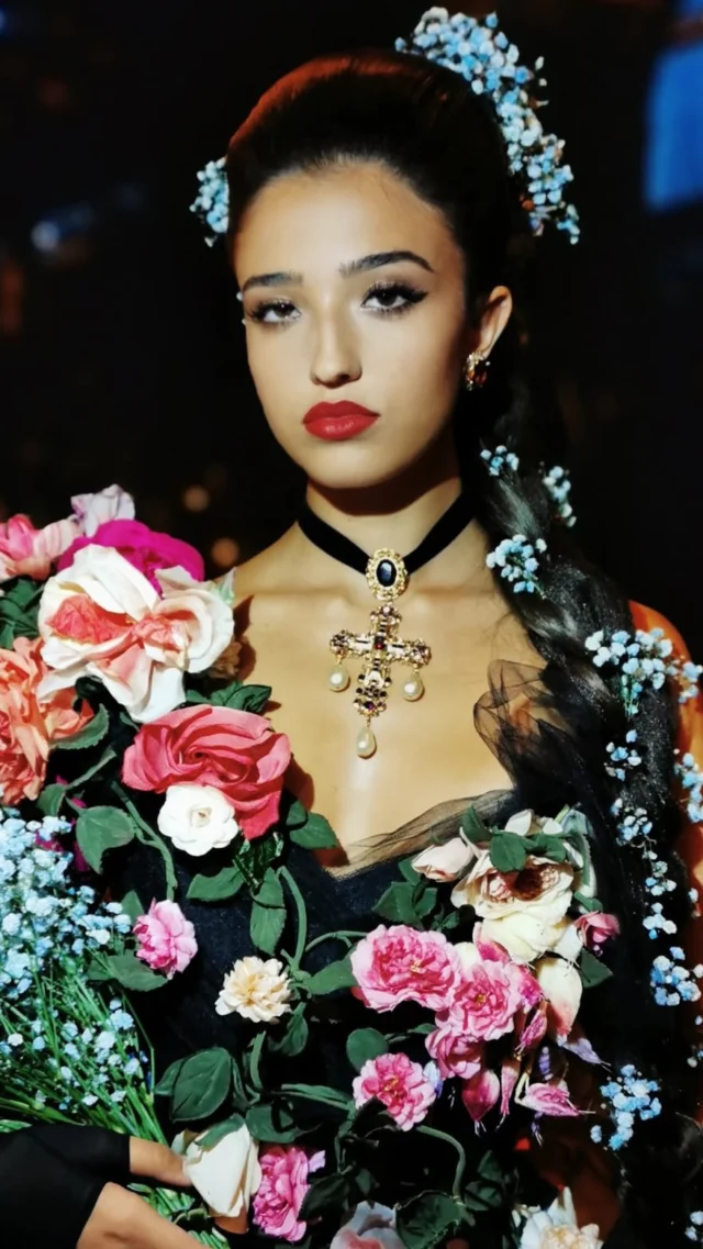 #LéonieCassel opening the @dolcegabbana Alta Moda Show in Taormina